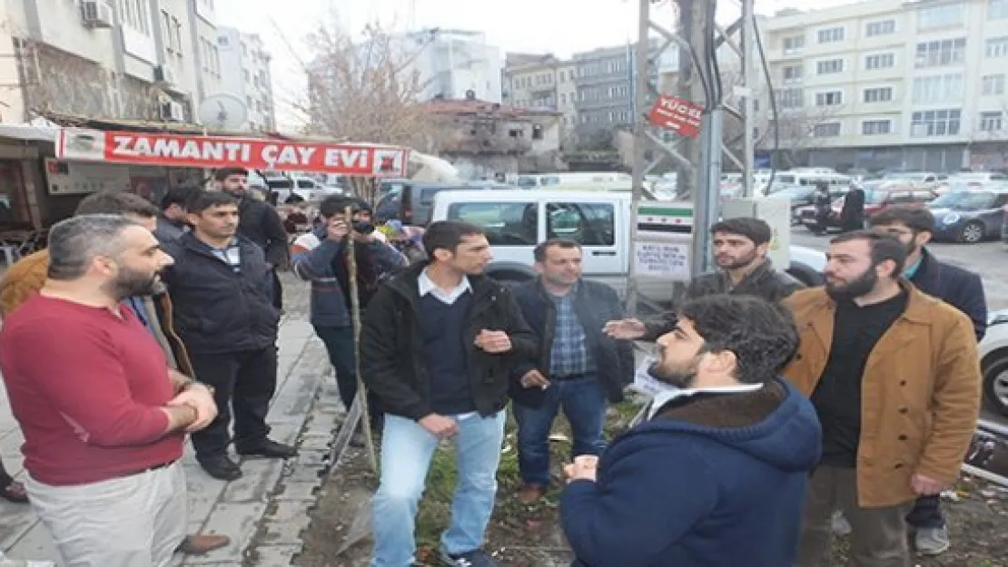 AHMEDİ NEJAD PROTESTO EDİLDİ