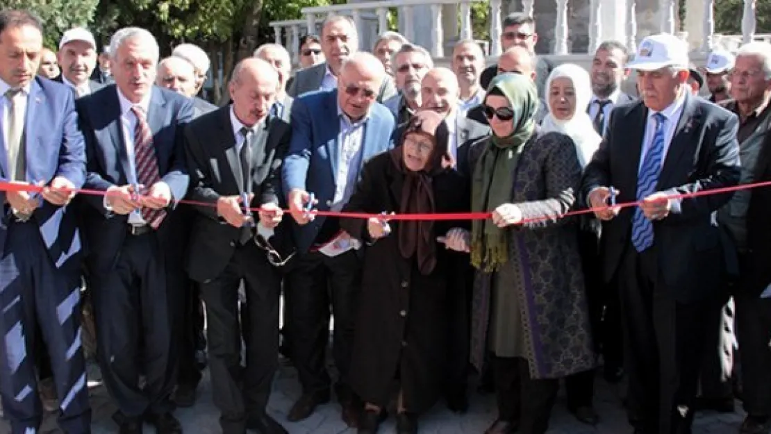 AK Parti adayları İncesu'da açılışlara katıldı