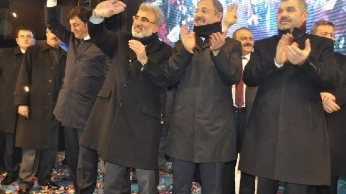 Ak Parti Kayseri İl Başkanlığı'nda Kutlamalar Başladı