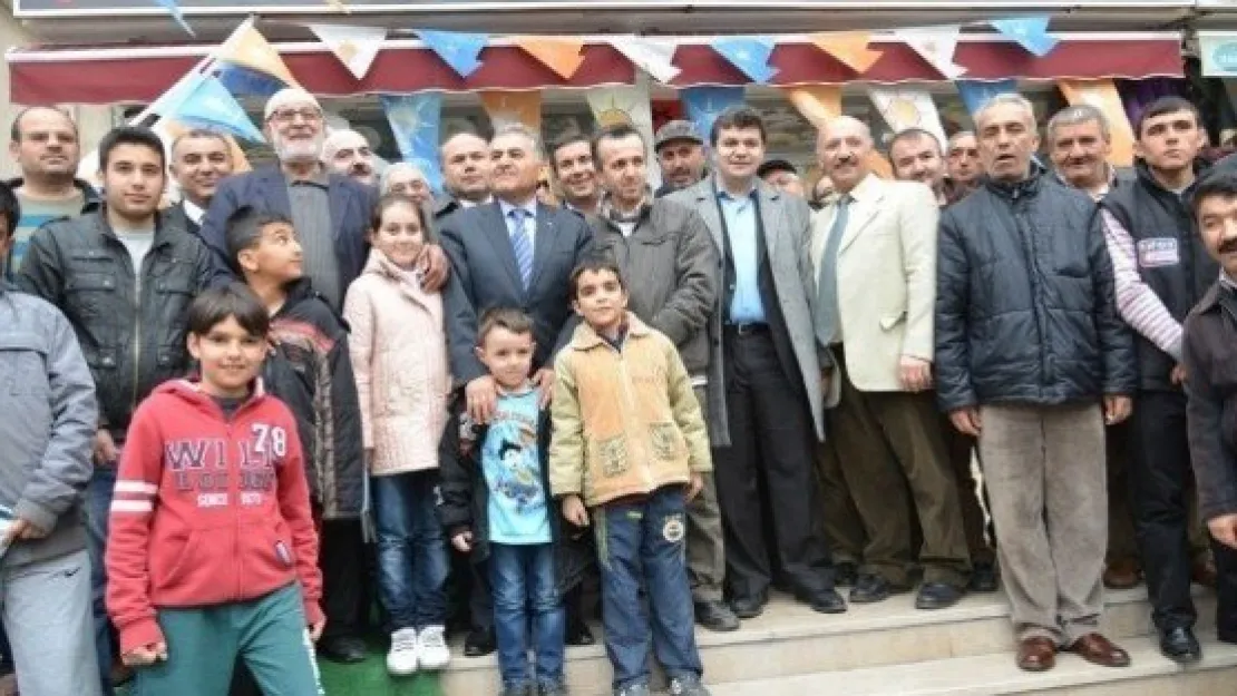 Ak Parti Melikgazi İlçe Teşkilatı 6. Seçim Bürosunu Esenyurt Mahallesi'nde Açtı 