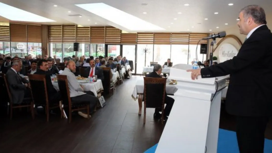 AK Parti milletvekili adayları ilçe ziyaretlerini sürdürüyor
