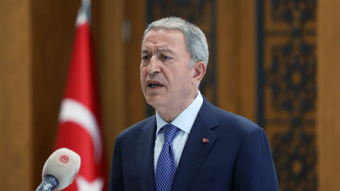 Akar'dan Peygamberimize Yönelik Saldırıya Sert Tepki: 'Cami duvarına pislemekten vazgeçin!'