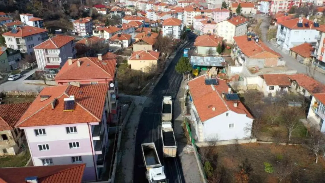 Akdağmadeni'nde bir mahallede daha asfalt çalışması tamamlandı