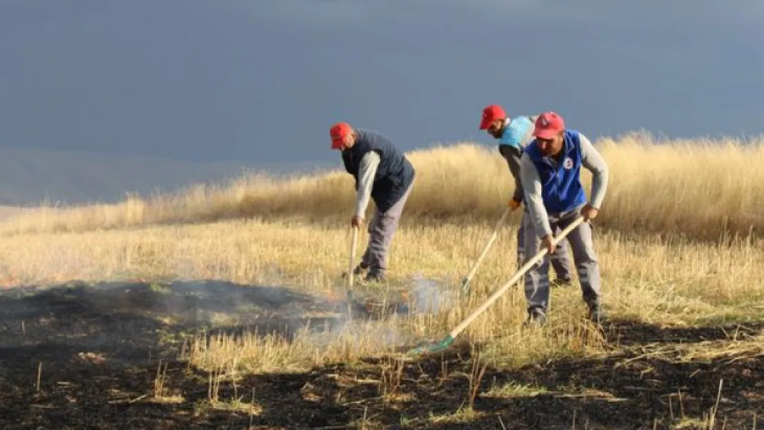 Akkışla'da bir arazi yangını daha söndürüldü