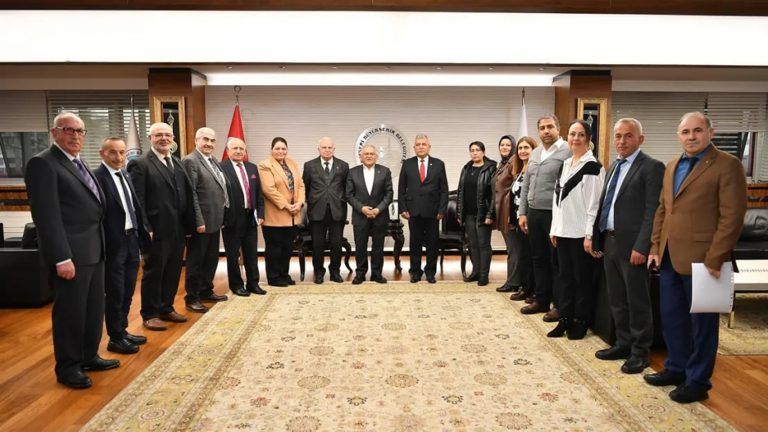 Anadolu Muhtarlar ve Mahalli İdareler Derneği Üyeleri Kayseri'de