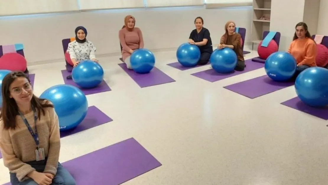 Anne adayları 'Gebe Okulu' ile doğuma bilinçli hazırlanıyor