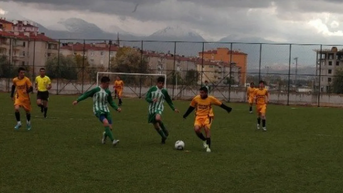 Argıncıkspor: 10 - Polbayspor: 1 