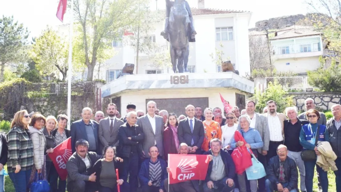 Aşkın Genç'e Karaözü'nde coşkulu karşılama