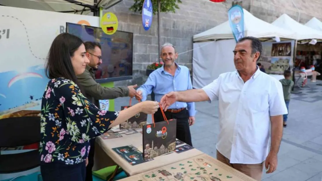 Avrupalı Türkler'e Talas karşılaması