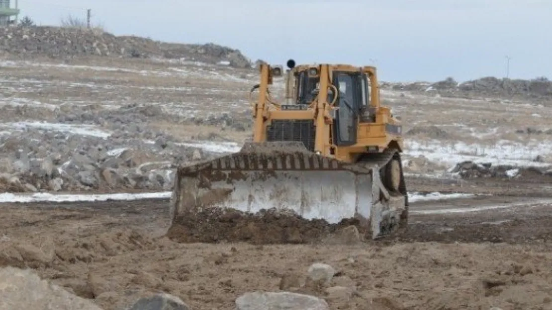 Melikgazi  Yeni  Yol Açıyor 