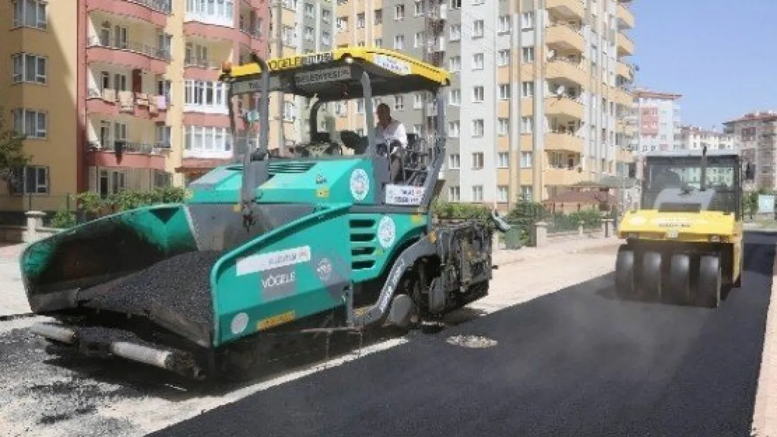 Bahçelievler'de Asfalt Çalışması 