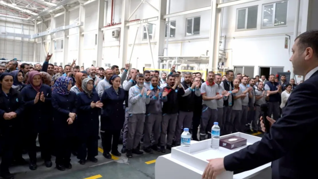 Baki Ersoy'dan miting havasında seçim çalışması