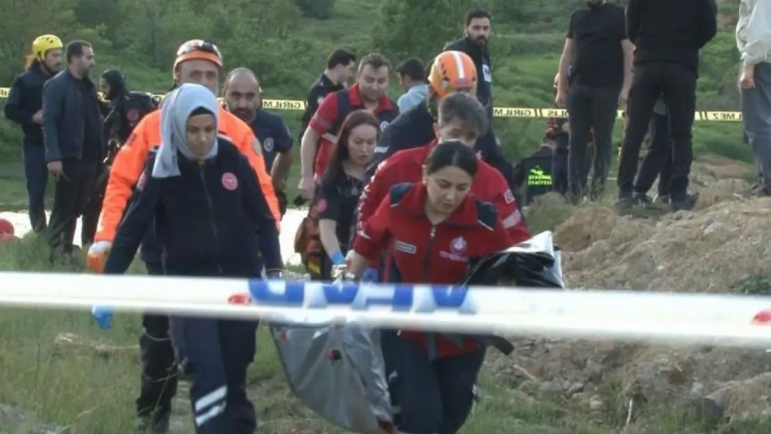 Başakşehir'de gölete giren 2 çocuk boğularak öldü