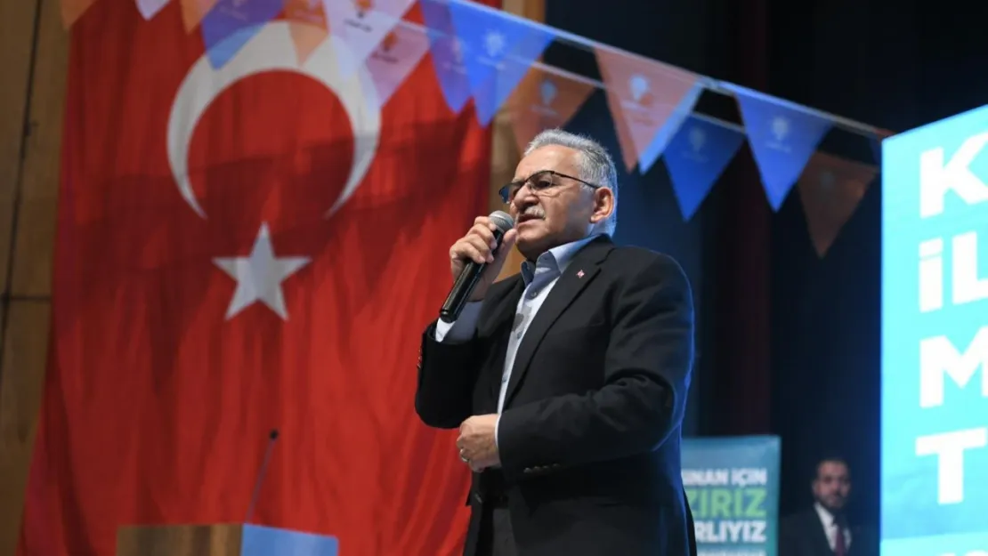Başkan Büyükkılıç: 'Sevdamız şehrimize, sevdamız insanımıza, sevdamız ay yıldızlı Türk bayrağımıza'