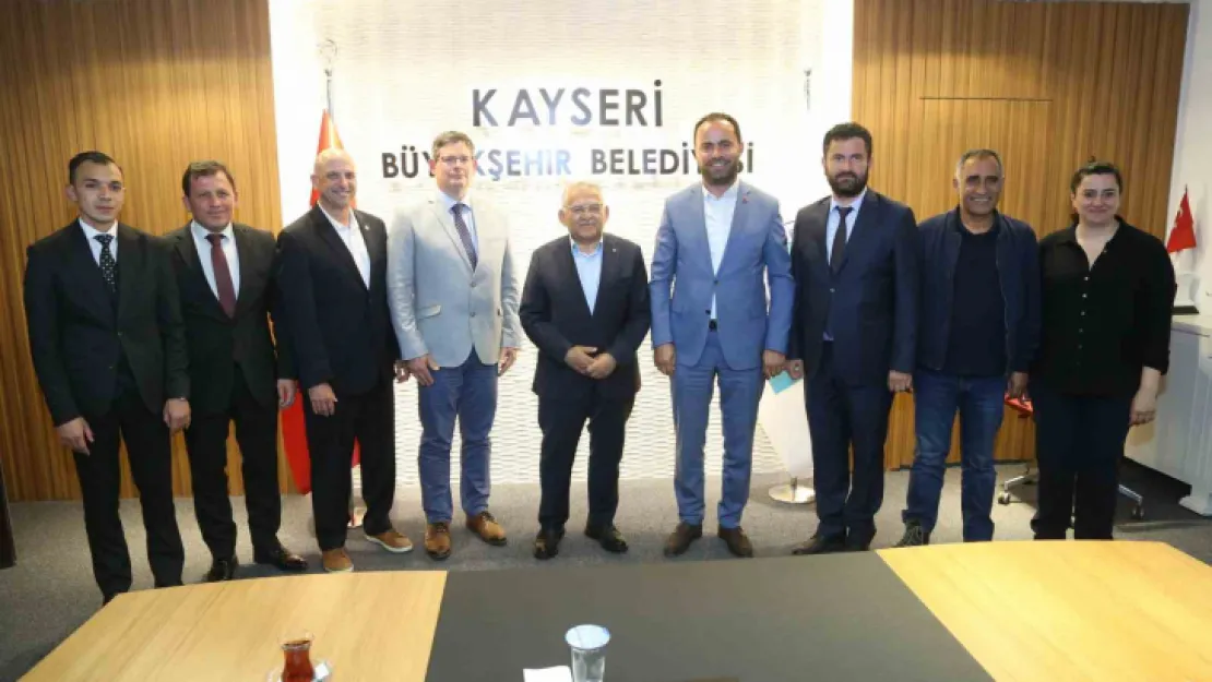 Sağır Sporları Komitesi'nden Başkan'a ziyaret