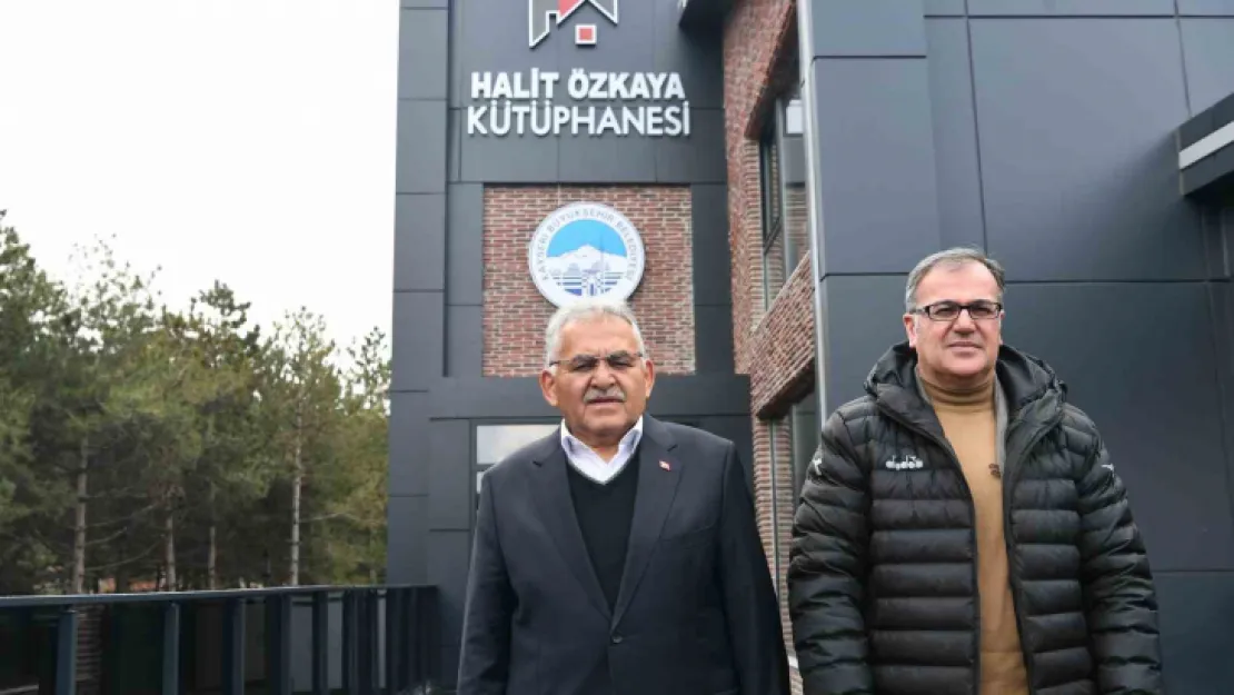 Başkan Büyükkılıç, Büyükşehir'in 10'uncu kütüphanesini inceledi