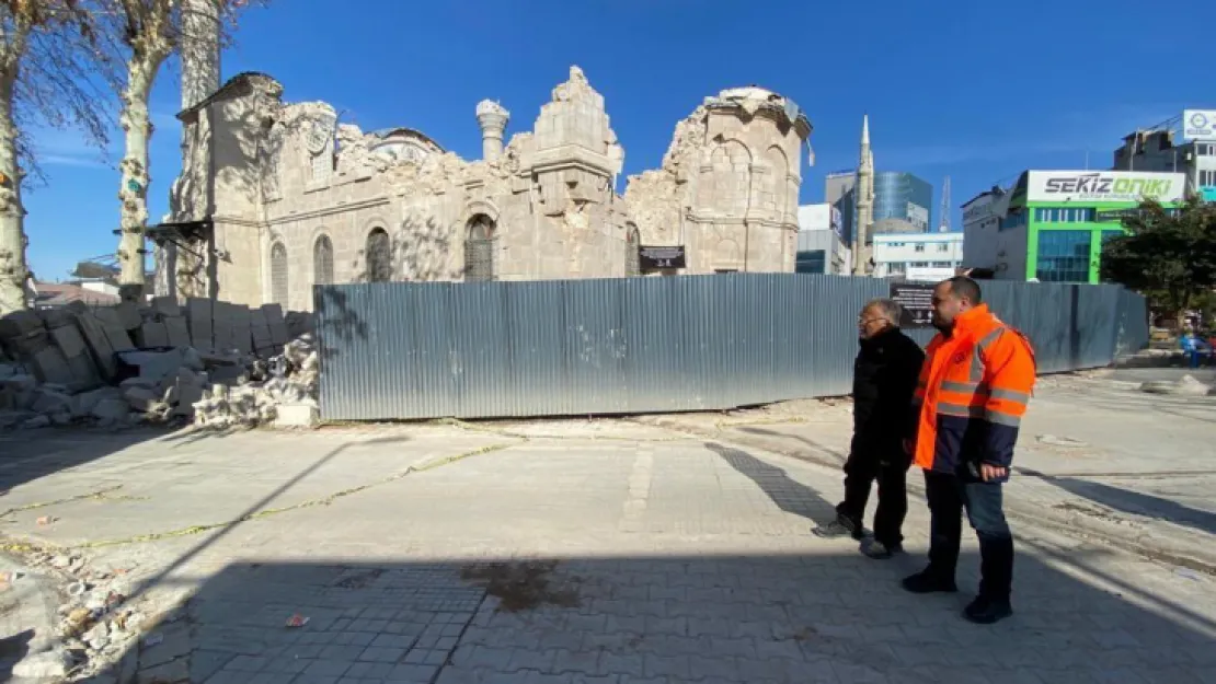 Başkan Büyükkılıç, deprem bölgesi Malatya'ya gitti