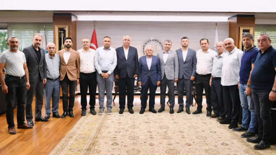 Başkan Büyükkılıç, Develi'den Gelen Misafirleri Ağırladı