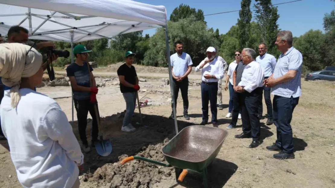 Keykubadiye Sarayı'ndaki kazı çalışmaları devam ediyor