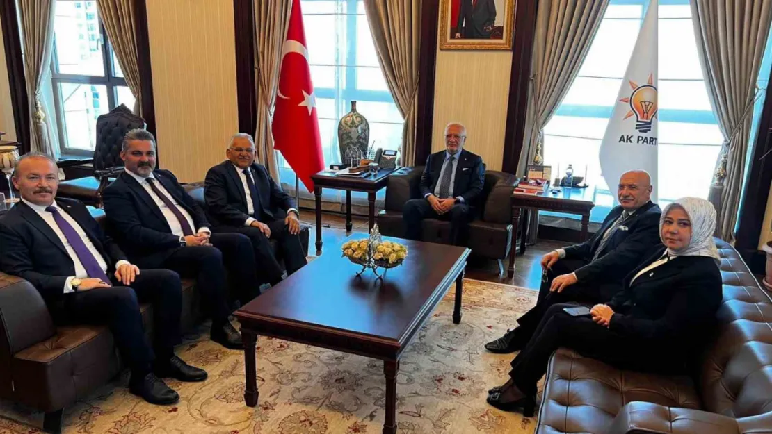 Başkan Büyükkılıç, Ankara'da temaslarda bulunuyor