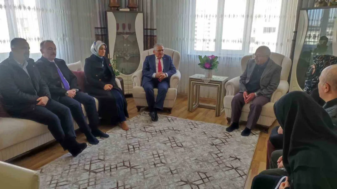 Başkan Büyükkılıç'tan şehit ailesine ziyaret