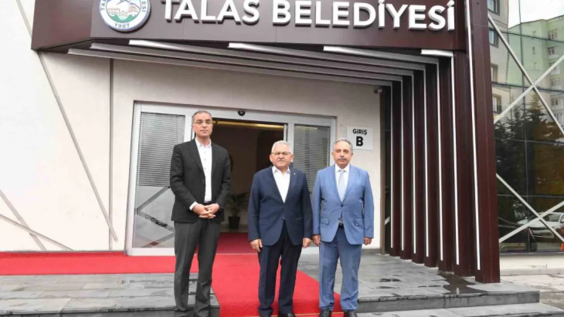 Başkan Büyükkılıç'tan Talas'ta yatırım istişare toplantısı