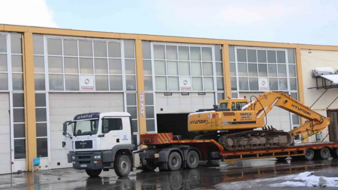 Başkan Çolakbayrakdar: '3'üncü mobil mutfağımız deprem bölgesine yola çıktı'