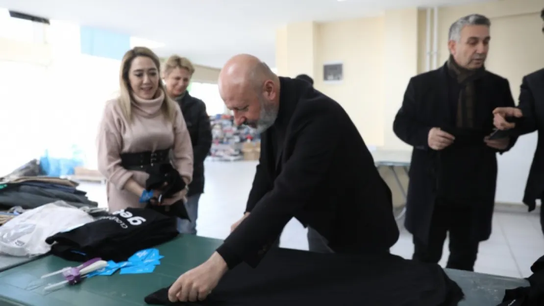 Başkan Çolakbayrakdar: 'Birlik ve beraberlik içinde bu zor günleri aşacağız'