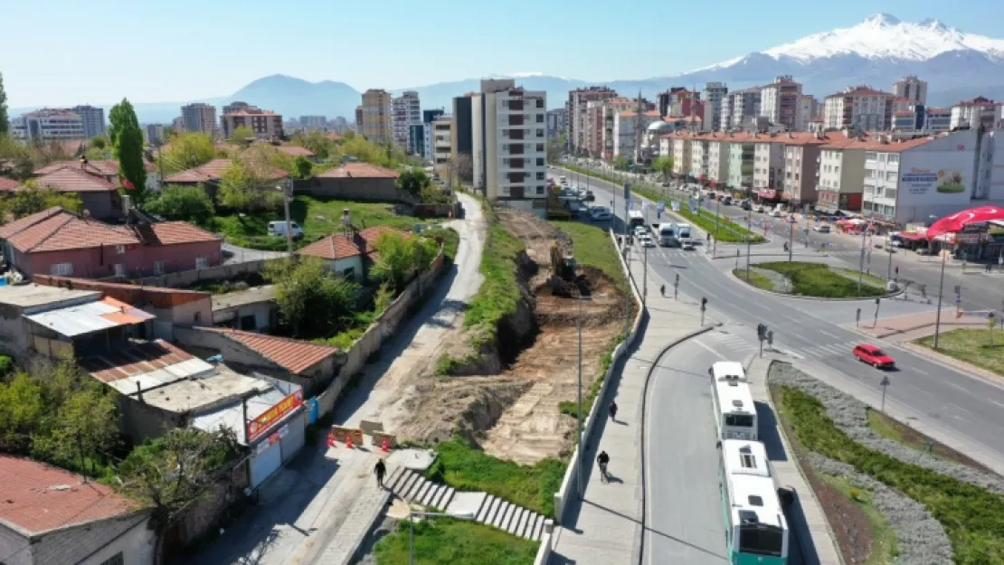 Başkan Çolakbayrakdar 'Hedef yeşil alanda kişi başına düşen 18 metrekare ile rekoru yenilemek'