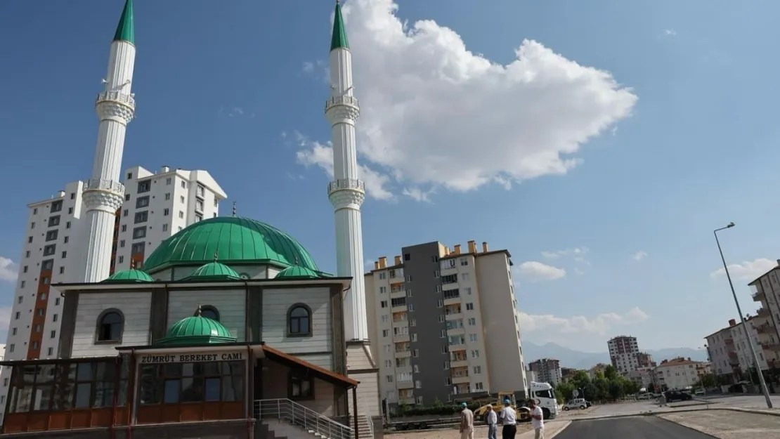 Başkan Çolakbayrakdar: 'Her alanda daha konforlu yaşam için çalışıyoruz'