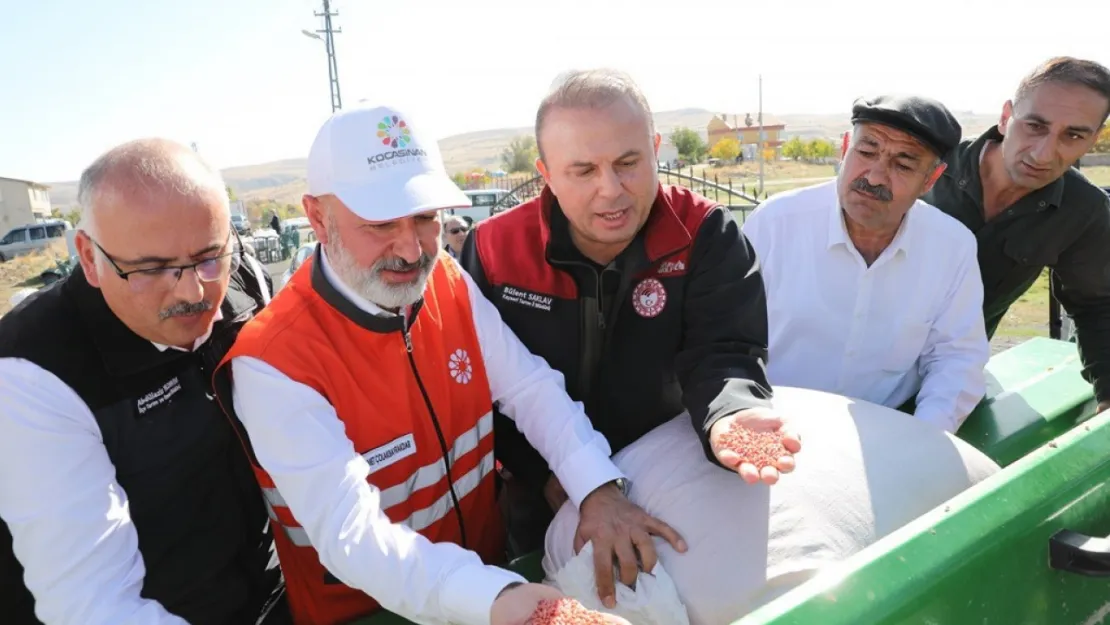 Başkan Çolakbayrakdar, 'Kırsal mahallelerde geleceği inşa eden hizmetlere imza attık'