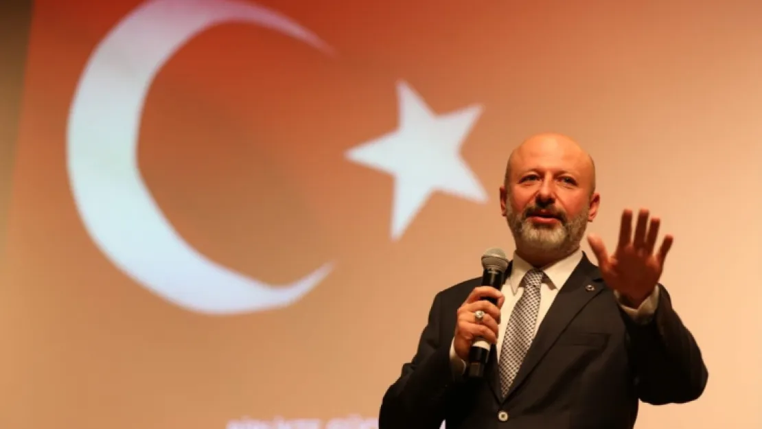 Başkan Çolakbayrakdar: 'Türkiye Yüzyılı'nı inşasına projelerimizle büyük katkı sağlıyoruz'