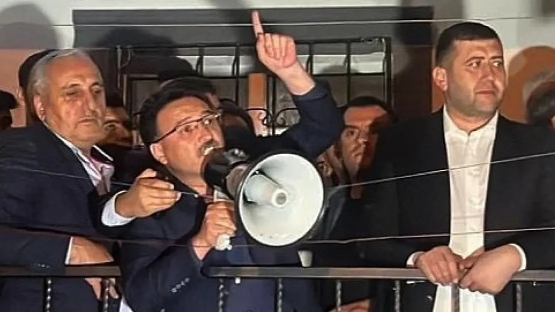 Başkan Demirezen: 'Gergerlioğlu, Kayseri'den sana ekmek çıkmaz'