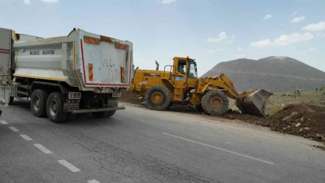 Başkan Dr. Palancıoğlu: 'Kıranardı mahallemize yaya yolu ve otopark hayırlı olsun''