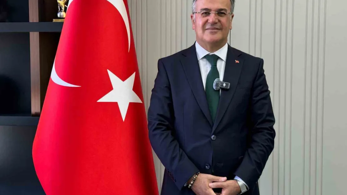 Başkan Özdoğan: 'Tüm eğitim neferlerini kutluyorum'