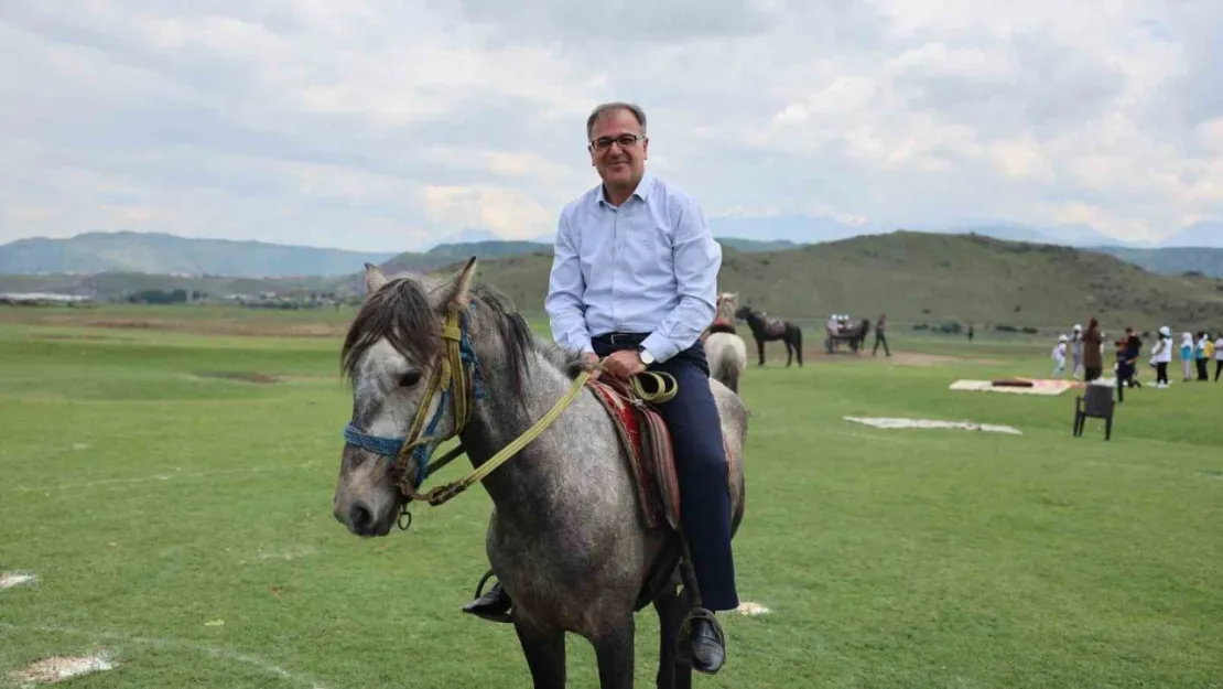 Başkan Özdoğan'dan Hürmetçi Sazlığı'na davet