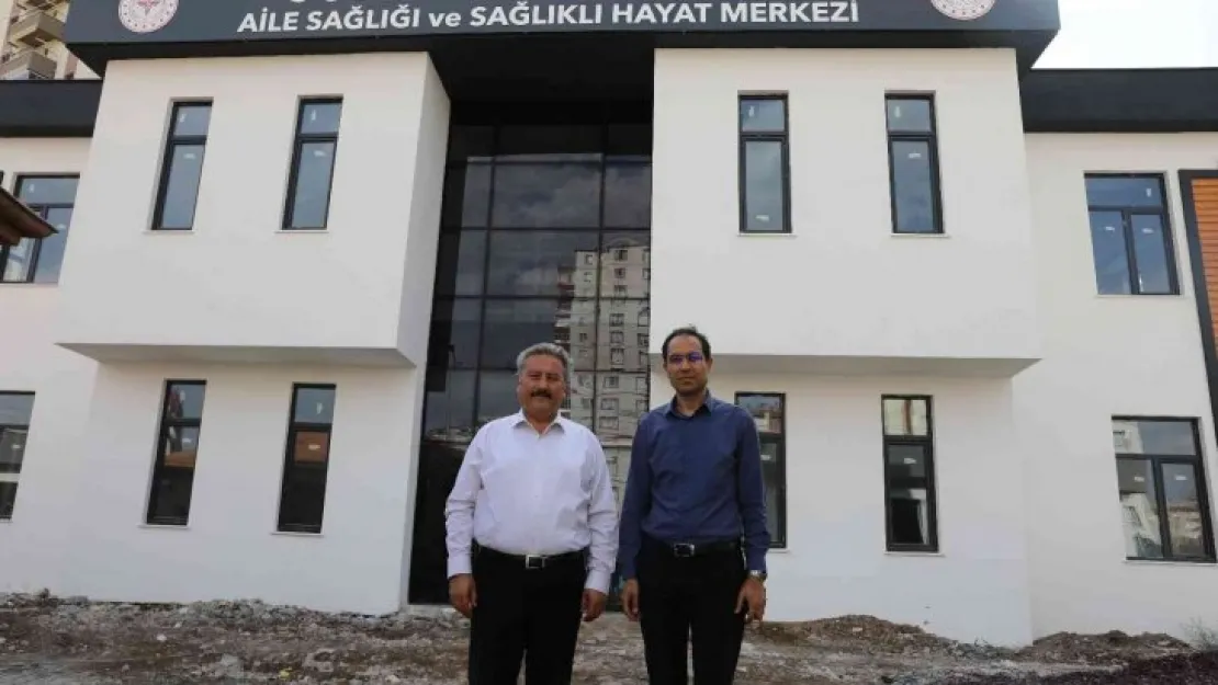 Başkan Palancıoğlu, İl Sağlık Müdürü ile yapımı devam eden sağlık merkezlerini inceledi