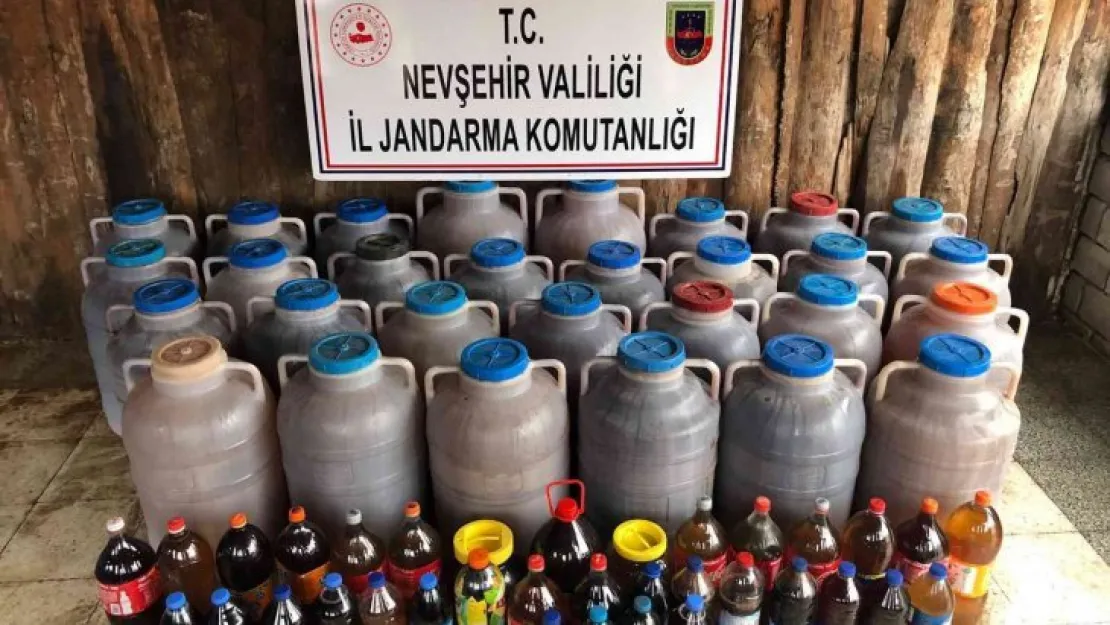 Bin 447 litre kaçak şaraba el konuldu