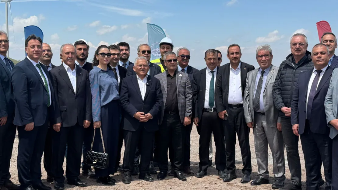 Büyükkılıç: '1 milyar liralık RES projesi ile yılda 250 milyon TL kazanım sağlanacak'
