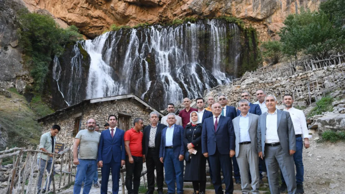 Büyükkılıç'tan Kapuzbaşı Şelalesi'ne davet