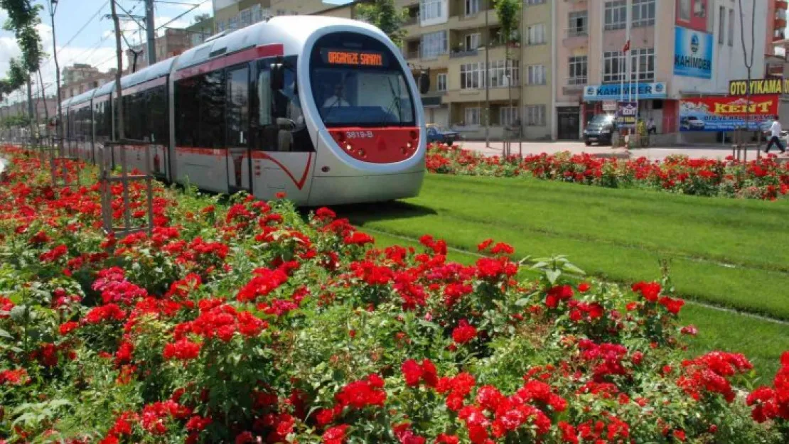 Büyükşehir belediyesi bayramda da tam kadro sahada