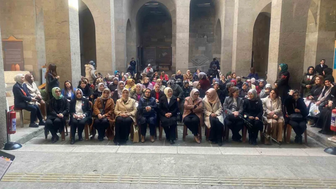 Büyükşehir'den kadınlara eorobik-zumba etkinliği