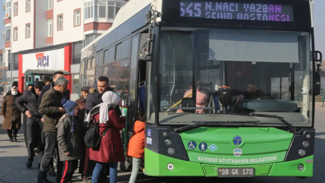 Büyükşehir'den depremzede öğrencilere ücretsiz ulaşım hakkı