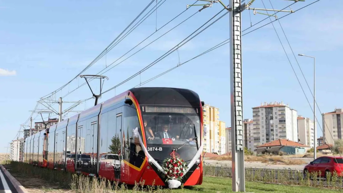 46 kilometrelik raylı sistemde 80 tramvay çalışıyor