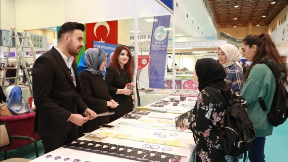 Büyükşehir KAYMEK, 5. Kayseri Kitap Fuarı'nda kitapseverlerle buluşuyor