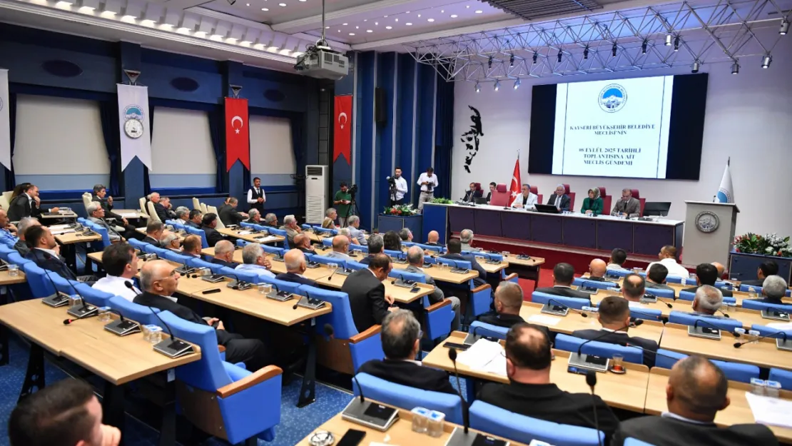 Büyükşehir meclisinde 82 madde görüşülerek karara bağlandı