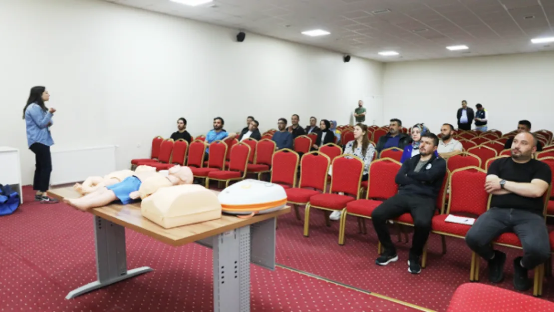 Büyükşehir Personeline İlk Yardım Eğitimi