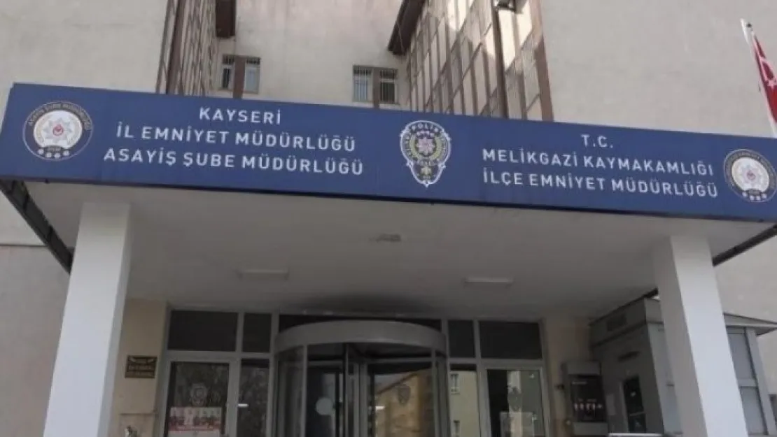 Çalıntı malzemelerin üzerindeki parmak izleri birçok şüphelileri yakalattı