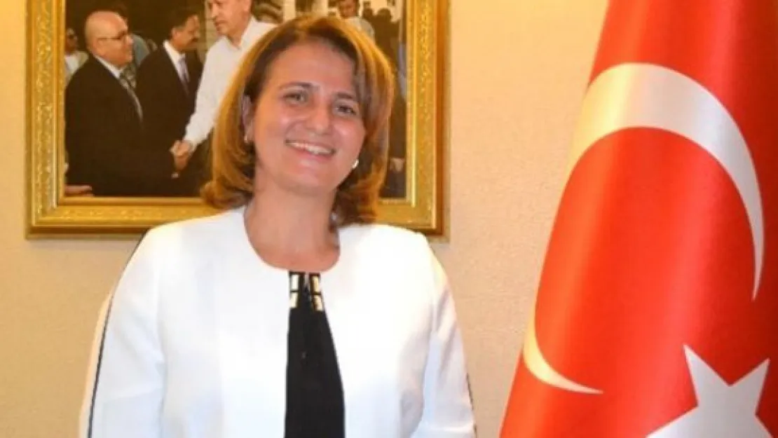 Çalış: yolumuz ak, davamız Hak'tır