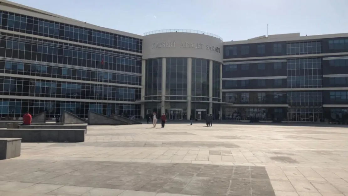 Cep telefonu hattı için işlem yaptırmadığı halde icraya verilen şahıs dava açtı